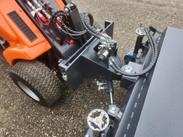 Kompakt Dreirad Hoflader PK1030 mit Schaufel