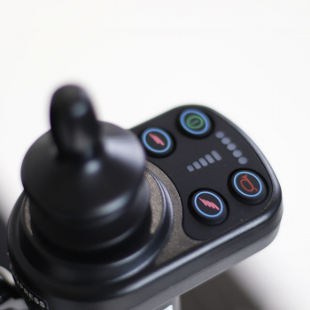 Alpenmobil Elektro Rollstuhl I-Go® Lite - flugtauglicher, faltbar, aus Carbon