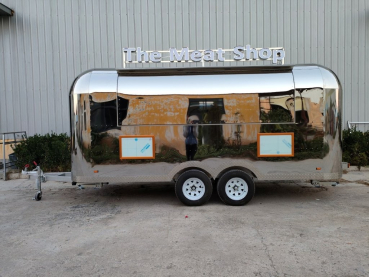 Airstream Trailer PSS5021, der kultige Food- und Verkaufsanhänger
