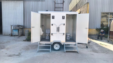 Toilett Trailer PTS2521