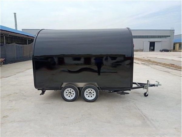 Retro Trailer PFR2820Wd, der kultige Food und Verkaufsanhänger mit Tandemachse