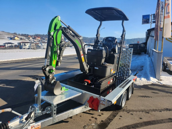 Aktionsangebot: Minibaggerr & Baumaschinenanhänger Builder 2615