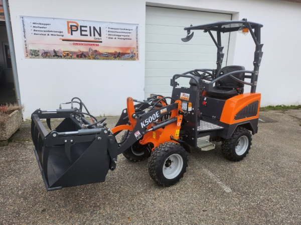 Elektro Hoflader PK500e mit Schaufel