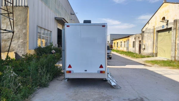 Toilett Trailer PTS2521