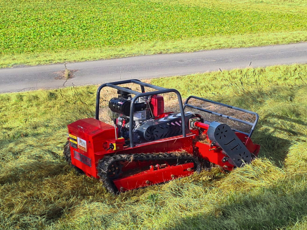 Alpenmäh PMK 1200 Ferngesteuerter Y Schlegelmulcher mit Hybrid Antrieb
